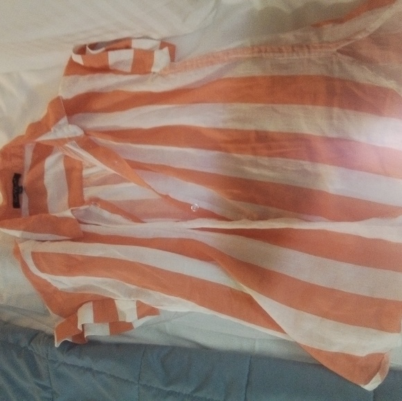 Cute, orange, short sleeve button up - Picture 1 of 3